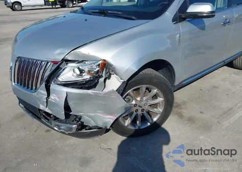 2013 Lincoln Mkx z USA, uszkodzony, nr VIN 2LMDJ6JK1DBL04539